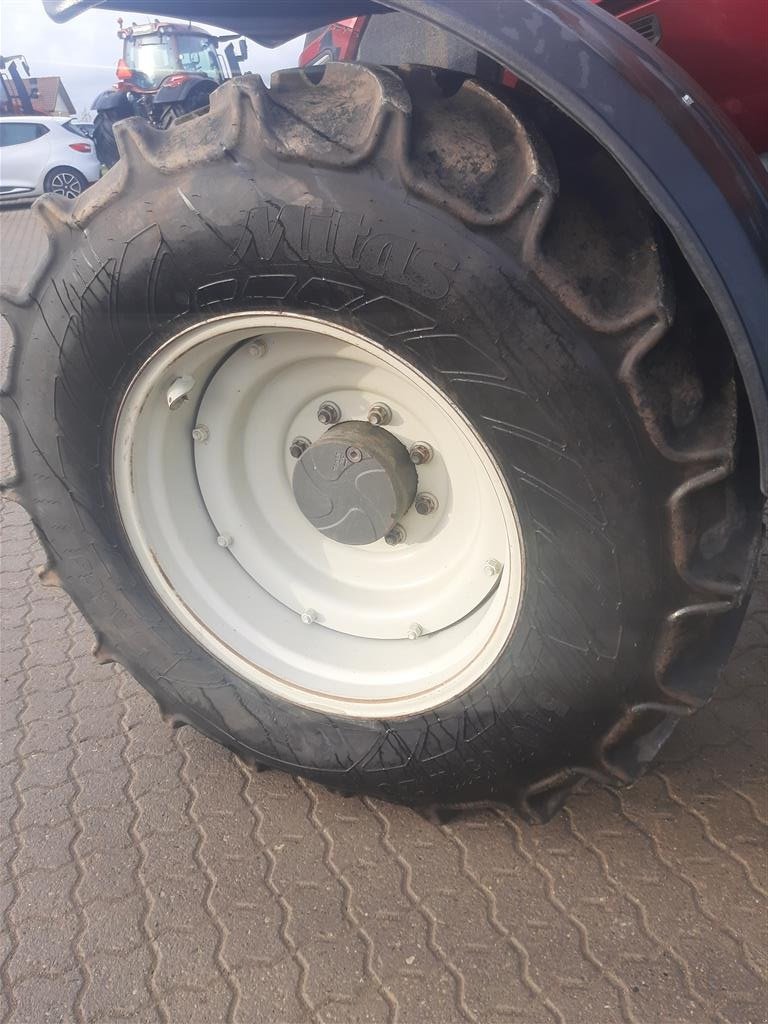 Traktor от тип Valtra N174 Versu, Gebrauchtmaschine в Høng (Снимка 10)