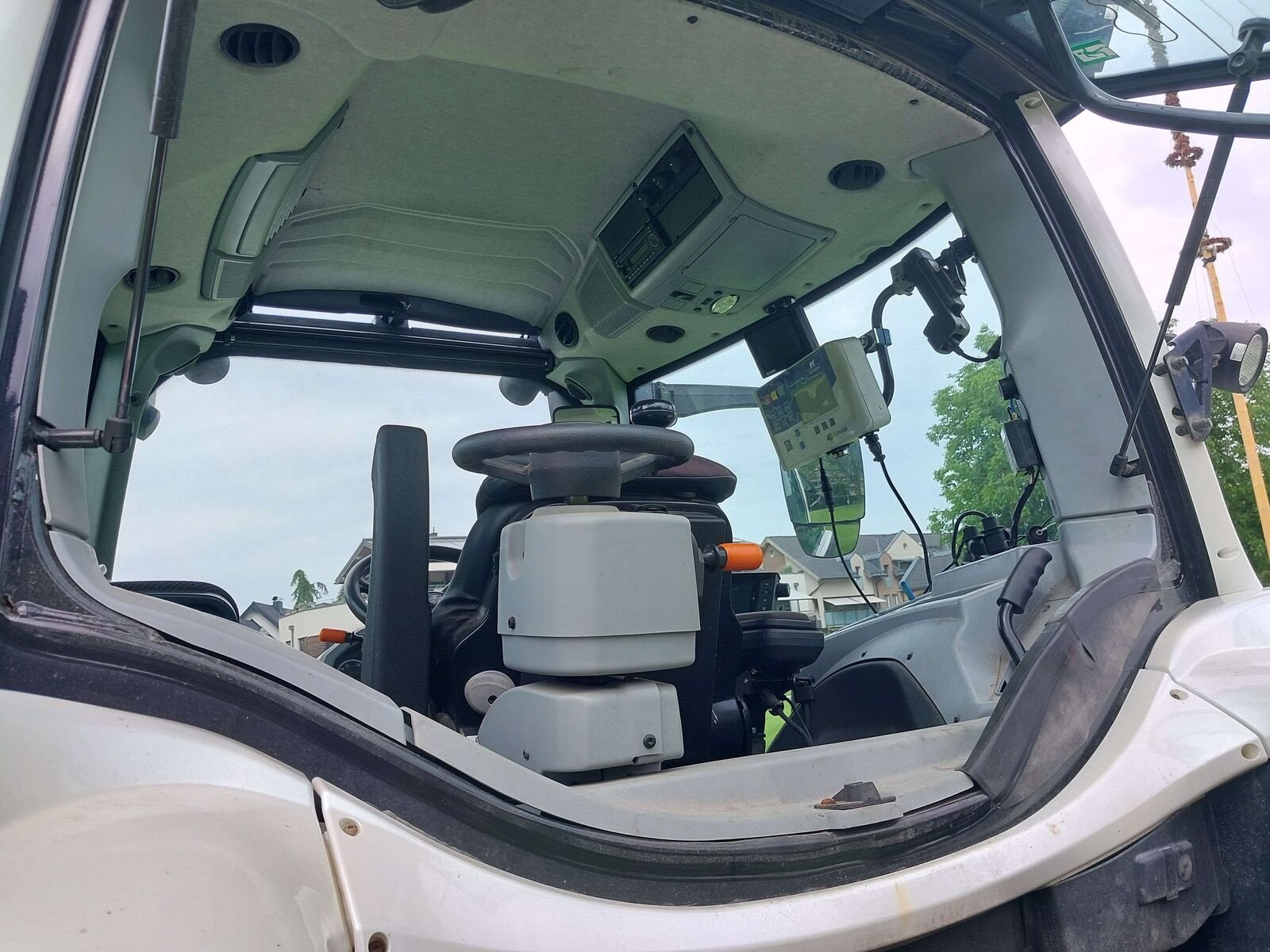 Traktor du type Valtra N174D, Gebrauchtmaschine en Bergheim (Photo 3)