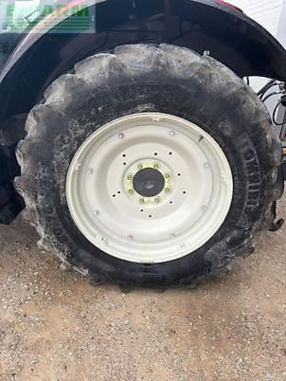 Traktor типа Valtra n174d, Gebrauchtmaschine в MONFERRAN (Фотография 11)