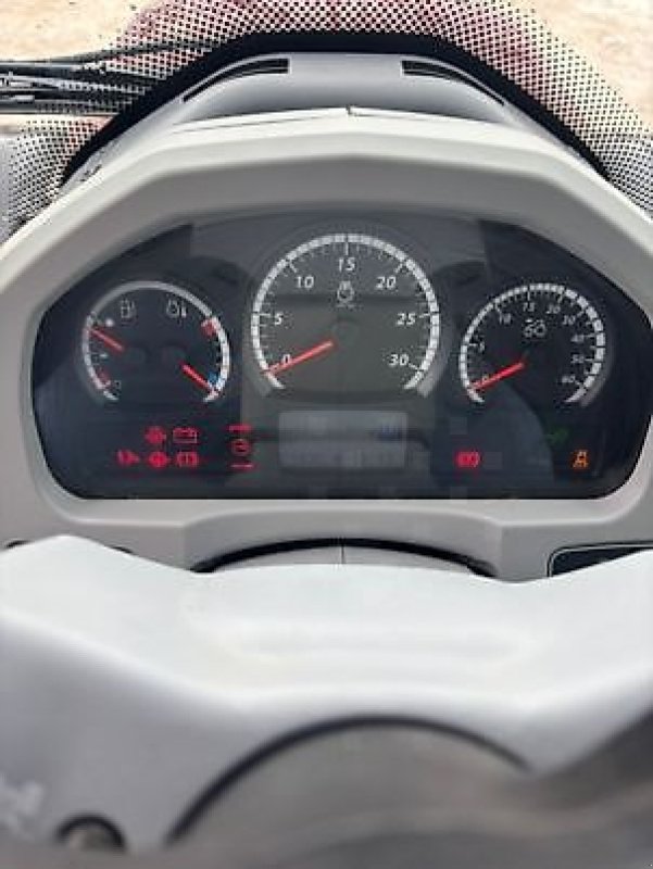 Traktor del tipo Valtra N174D, Gebrauchtmaschine In Revel (Immagine 7)