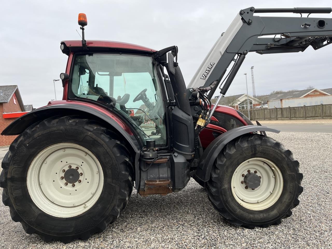 Traktor типа Valtra N174S, Gebrauchtmaschine в Skjern (Фотография 4)