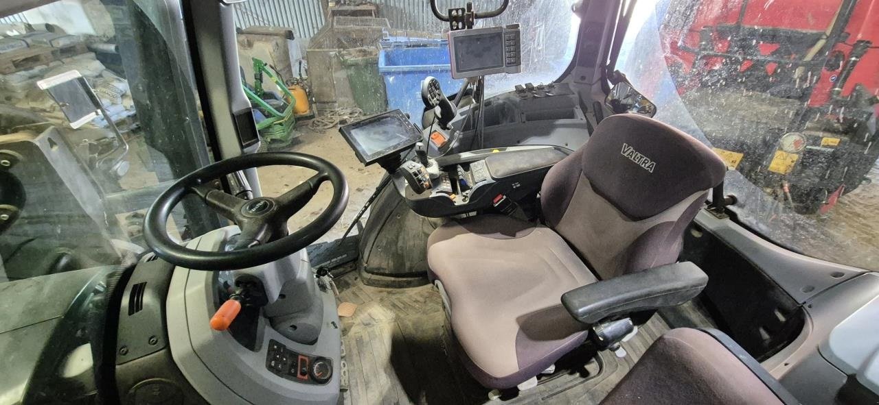 Traktor des Typs Valtra N174V M/G6S LÆSSER, Gebrauchtmaschine in Ringkøbing (Bild 5)