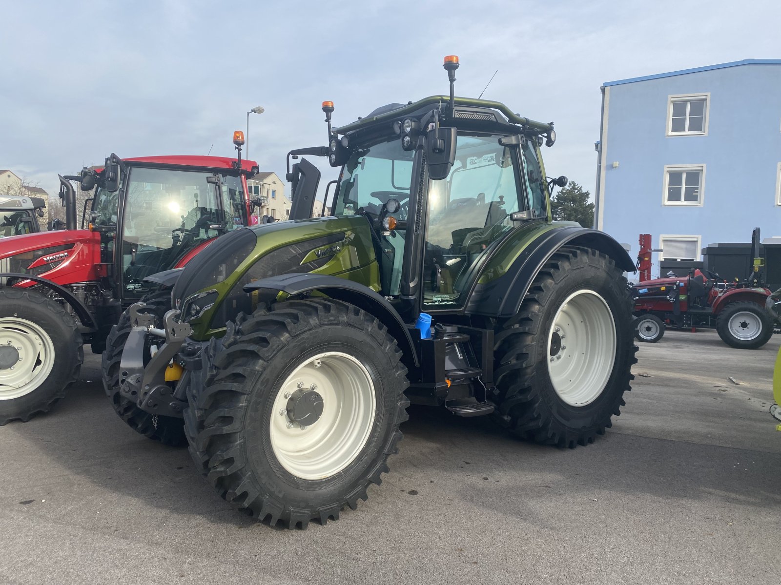 Traktor του τύπου Valtra N175 Active, Neumaschine σε St.Andrä-Wördern (Φωτογραφία 5)