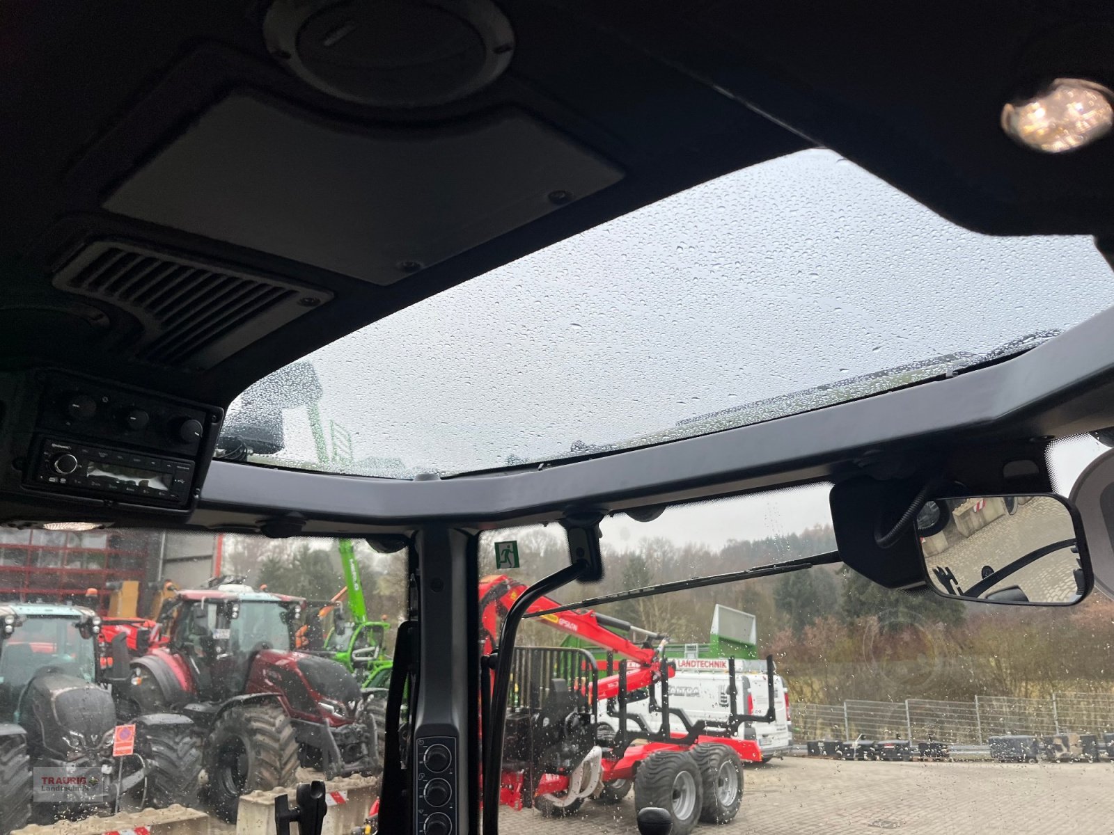 Traktor typu Valtra N175 D Forst mit FL, Neumaschine v Mainburg/Wambach (Obrázek 14)