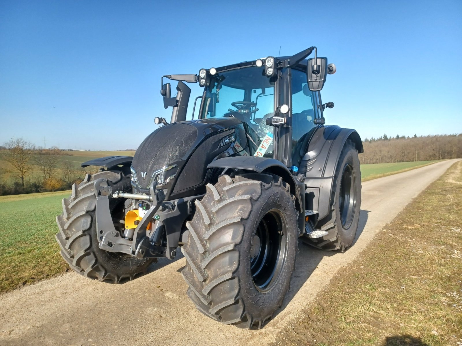 Traktor tip Valtra N175 D, Neumaschine in Uffenheim (Poză 1)