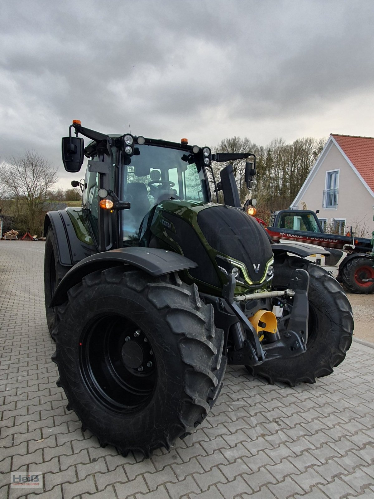 Traktor du type Valtra N175 D, Gebrauchtmaschine en Merkendorf (Photo 9)