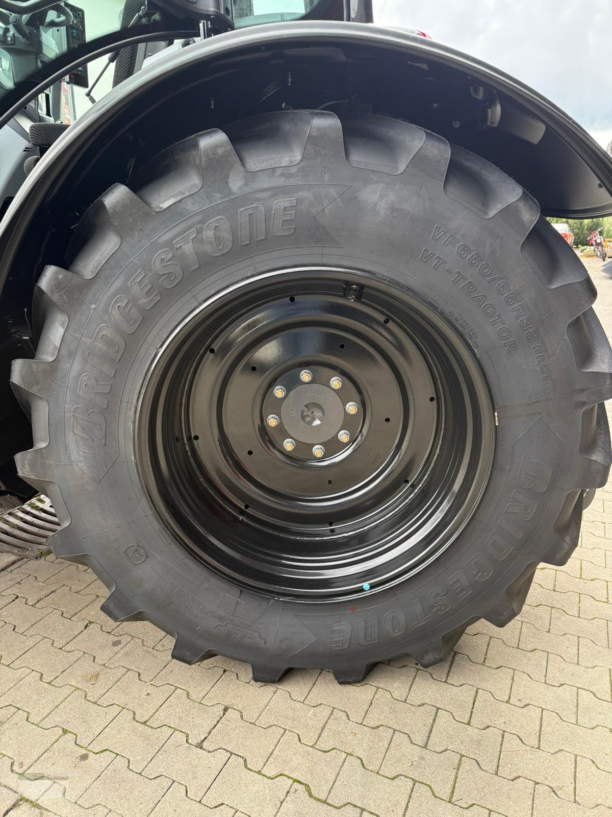 Traktor typu Valtra N175 D, Neumaschine v Fürsteneck (Obrázek 7)