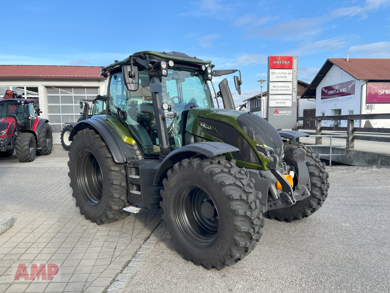 Traktor van het type Valtra N175 Direct, Forstkabine, Neumaschine in Teising (Foto 2)