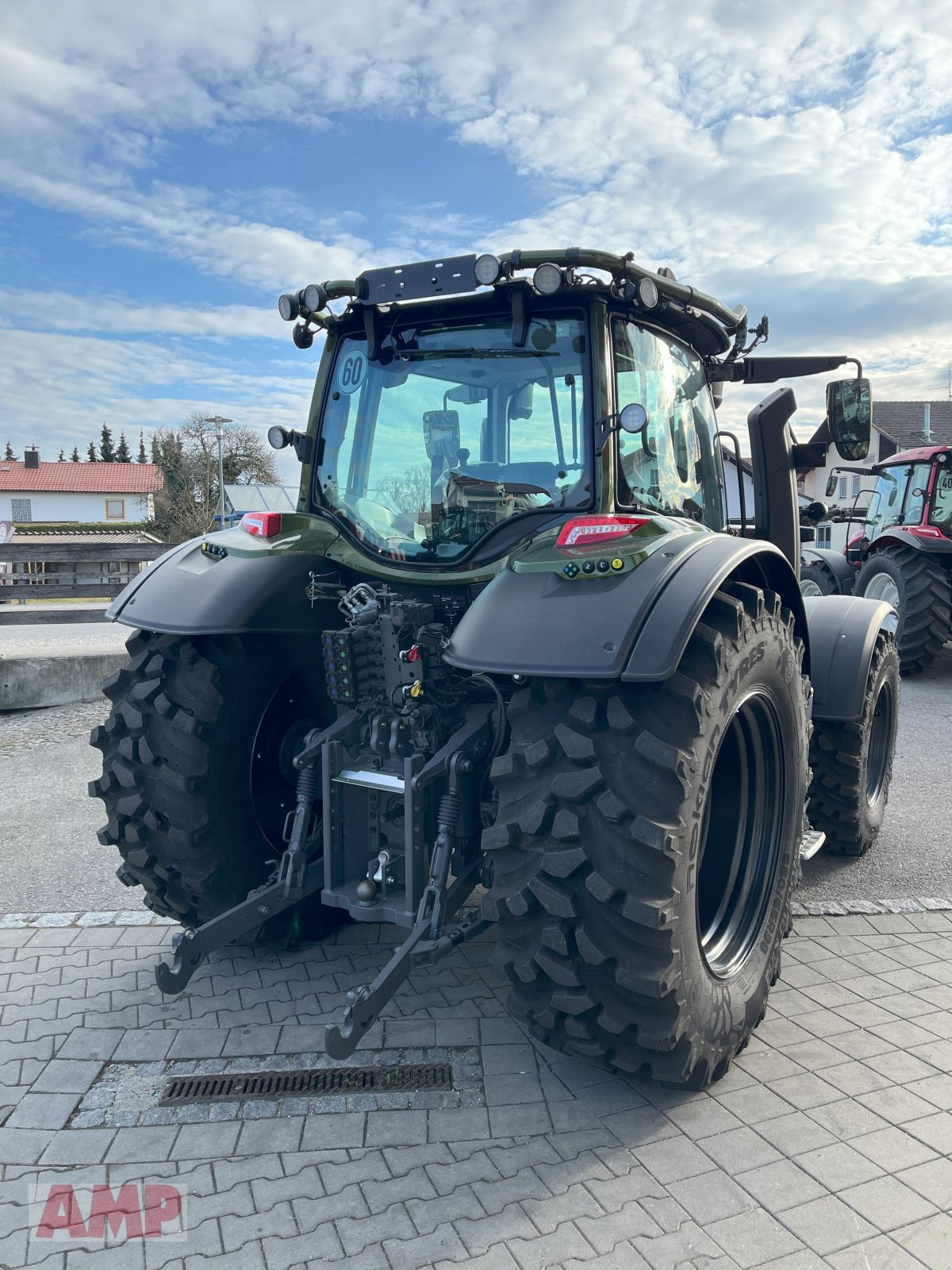 Traktor van het type Valtra N175 Direct, Forstkabine, Neumaschine in Teising (Foto 3)