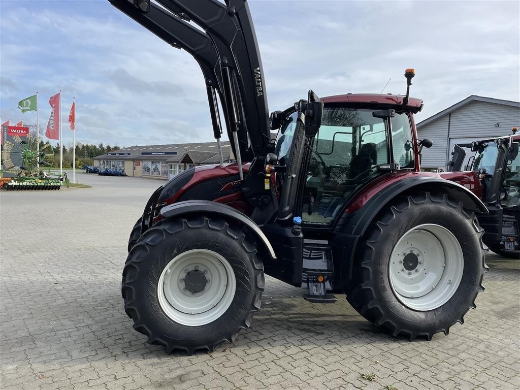 Traktor des Typs Valtra N175 Direct Ålø G6S fronlæsser, Gebrauchtmaschine in Nimtofte (Bild 5)