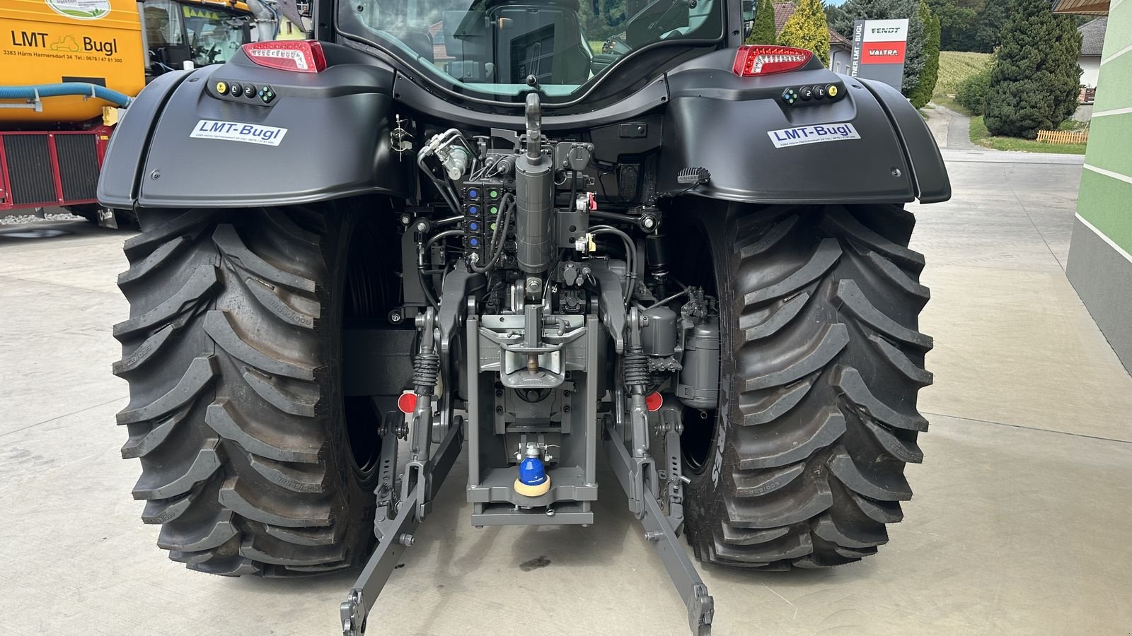 Traktor van het type Valtra N175 Direct mit RÜFA, Gebrauchtmaschine in Hürm (Foto 7)