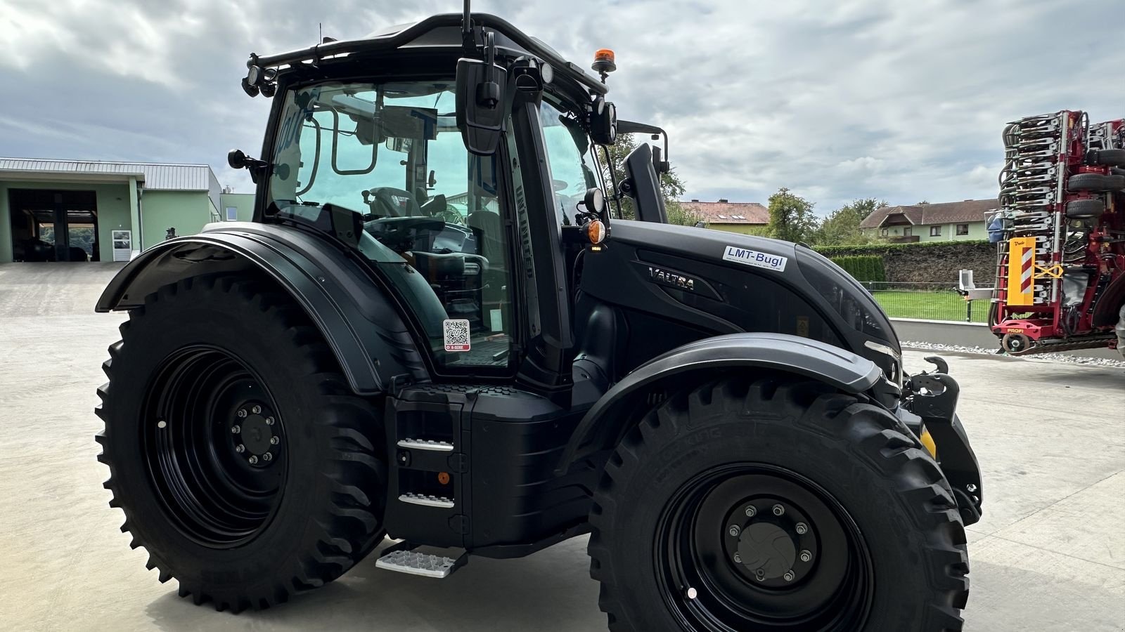 Traktor van het type Valtra N175 Direct mit RÜFA, Gebrauchtmaschine in Hürm (Foto 5)