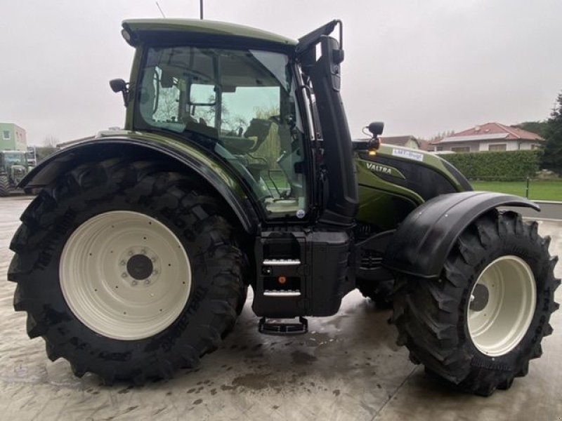 Traktor typu Valtra N175 Direct mit Rüfa Miettraktor, Mietmaschine v Hürm (Obrázek 13)