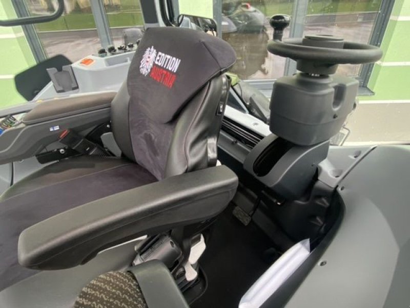 Traktor typu Valtra N175 Direct mit Rüfa Miettraktor, Mietmaschine v Hürm (Obrázek 12)