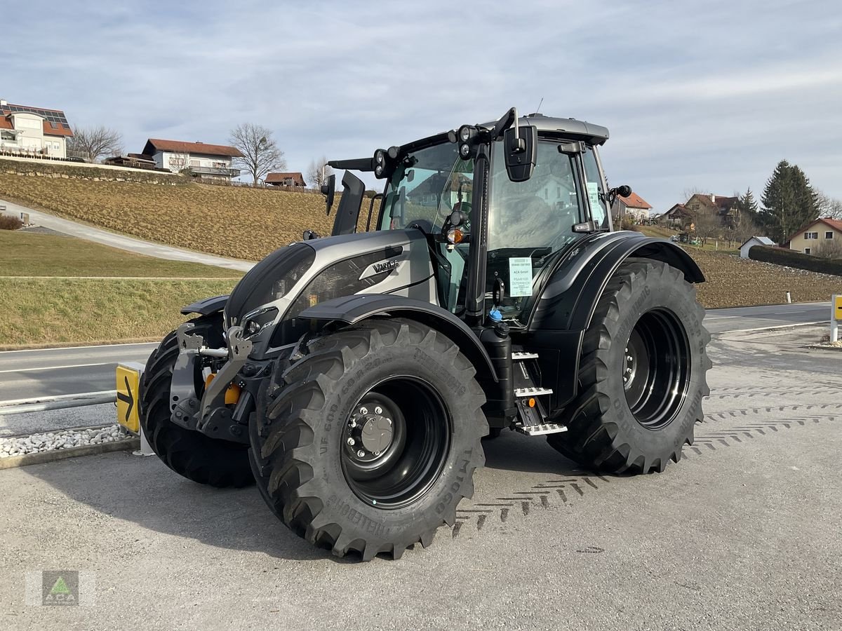 Traktor des Typs Valtra N175 Direct, Neumaschine in Markt Hartmannsdorf (Bild 1)