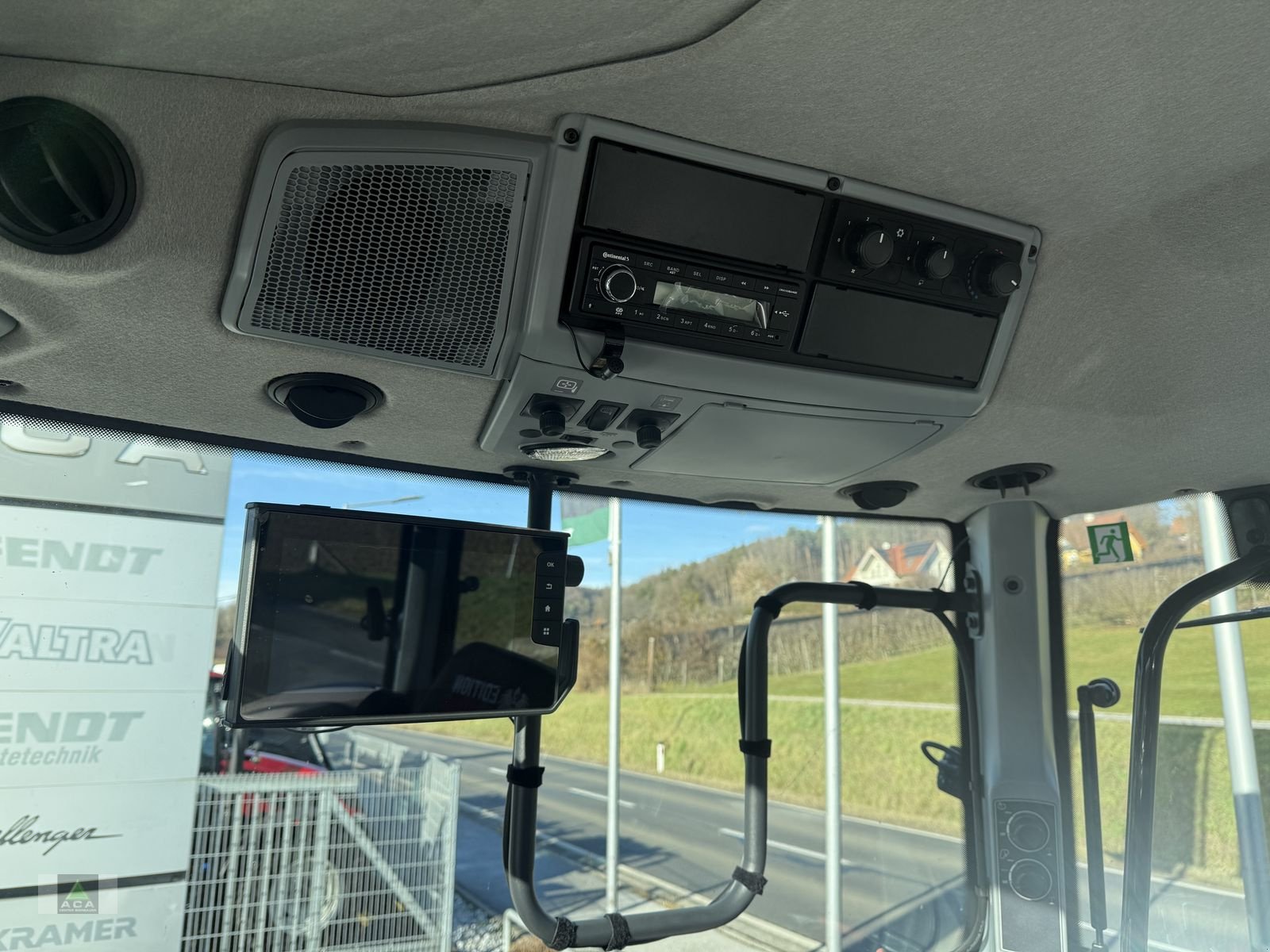 Traktor типа Valtra N175 Direct, Neumaschine в Markt Hartmannsdorf (Фотография 13)