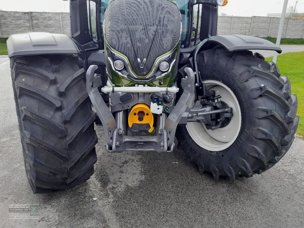 Traktor des Typs Valtra N175 Direct, Neumaschine in Gerasdorf (Bild 4)