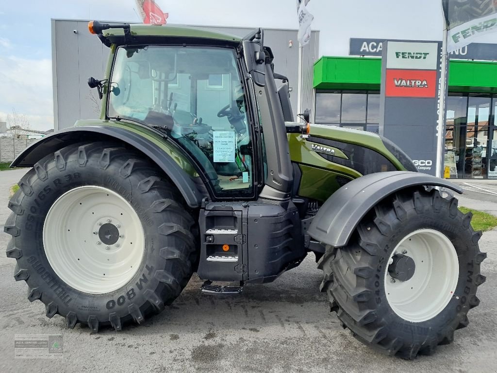 Traktor des Typs Valtra N175 Direct, Neumaschine in Gerasdorf (Bild 7)