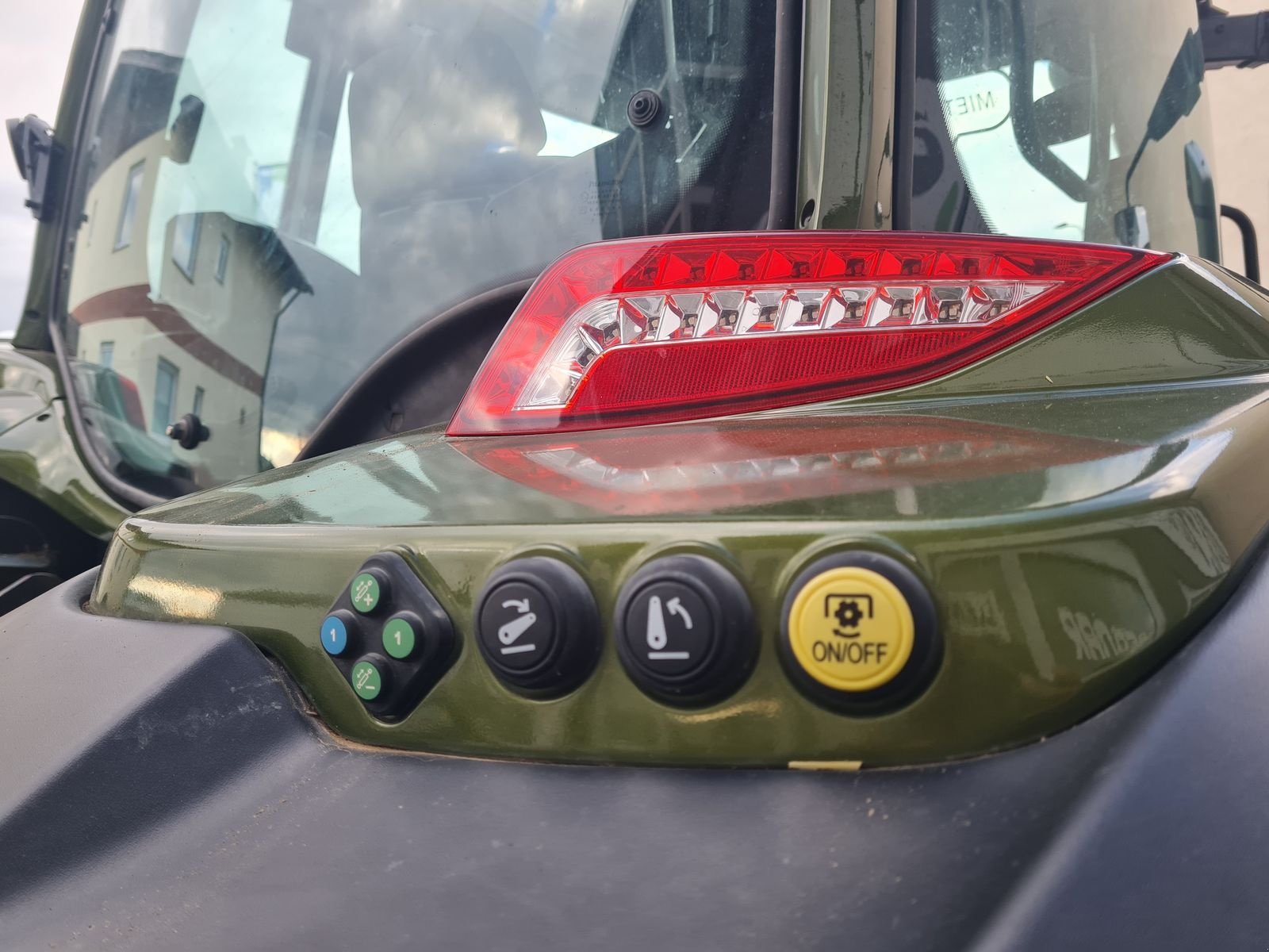 Traktor tipa Valtra N175 Direct, Gebrauchtmaschine u Seyring (Slika 7)