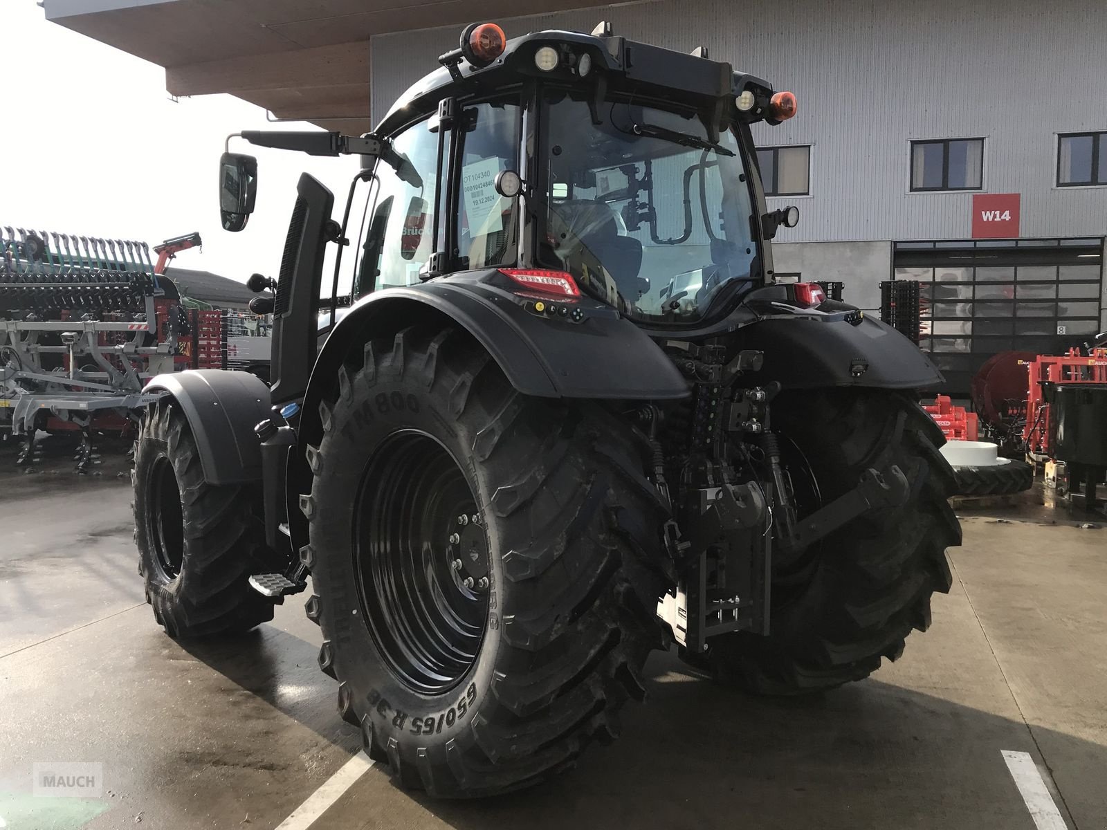 Traktor του τύπου Valtra N175 Direct, Neumaschine σε Burgkirchen (Φωτογραφία 7)
