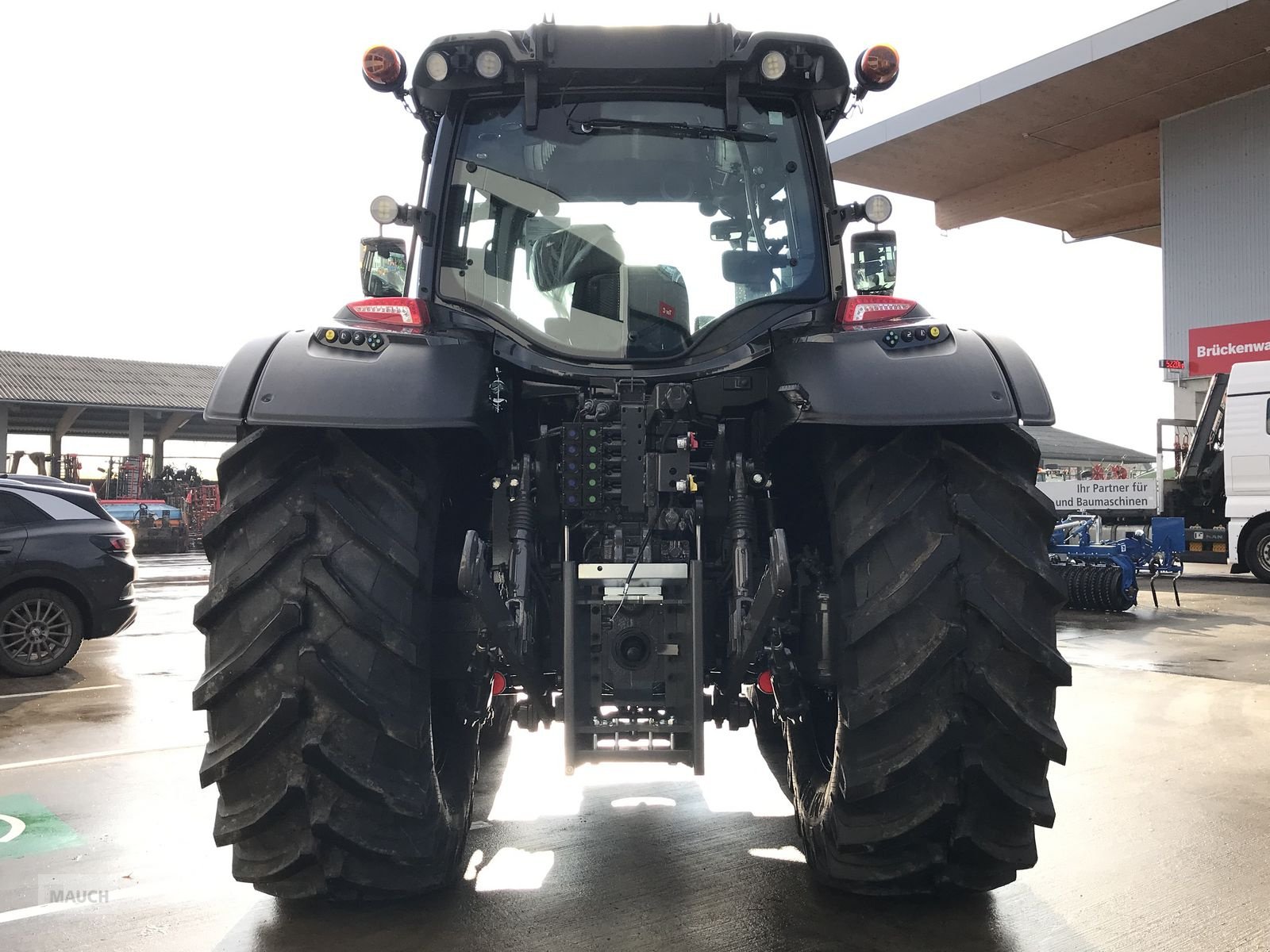 Traktor του τύπου Valtra N175 Direct, Neumaschine σε Burgkirchen (Φωτογραφία 10)