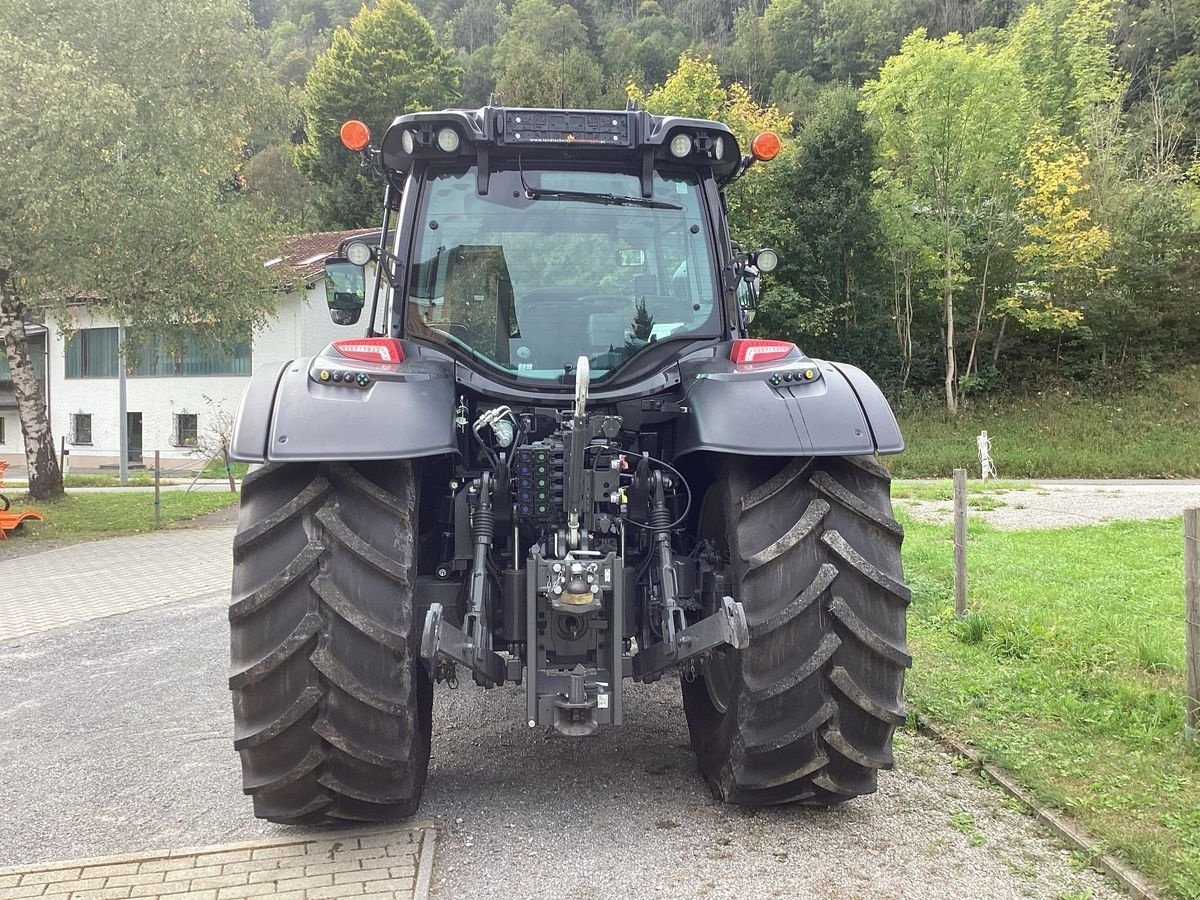 Traktor des Typs Valtra N175 Direct, Neumaschine in Bezau (Bild 7)