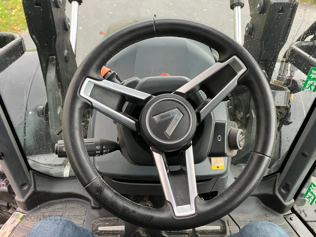 Traktor vrste Valtra N175 mit Frontlader & Winterdienstausstattung, Gebrauchtmaschine v Jahnatal (Slika 18)