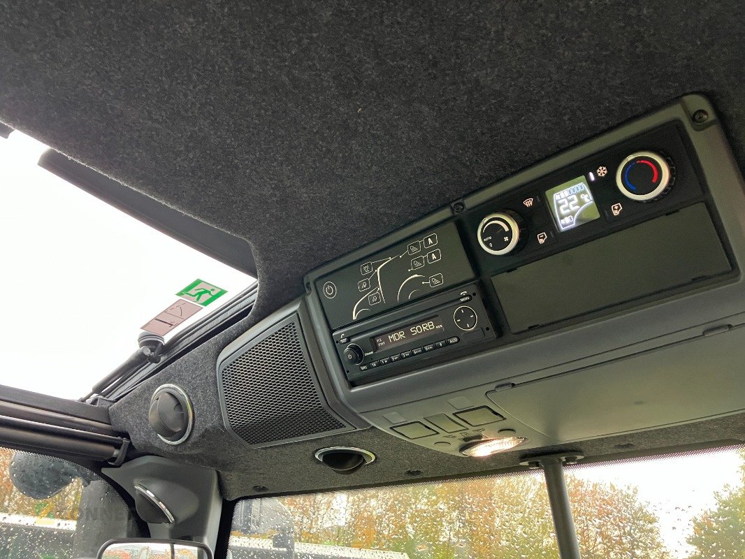 Traktor типа Valtra N175 mit Frontlader & Winterdienstausstattung, Gebrauchtmaschine в Jahnatal (Фотография 16)