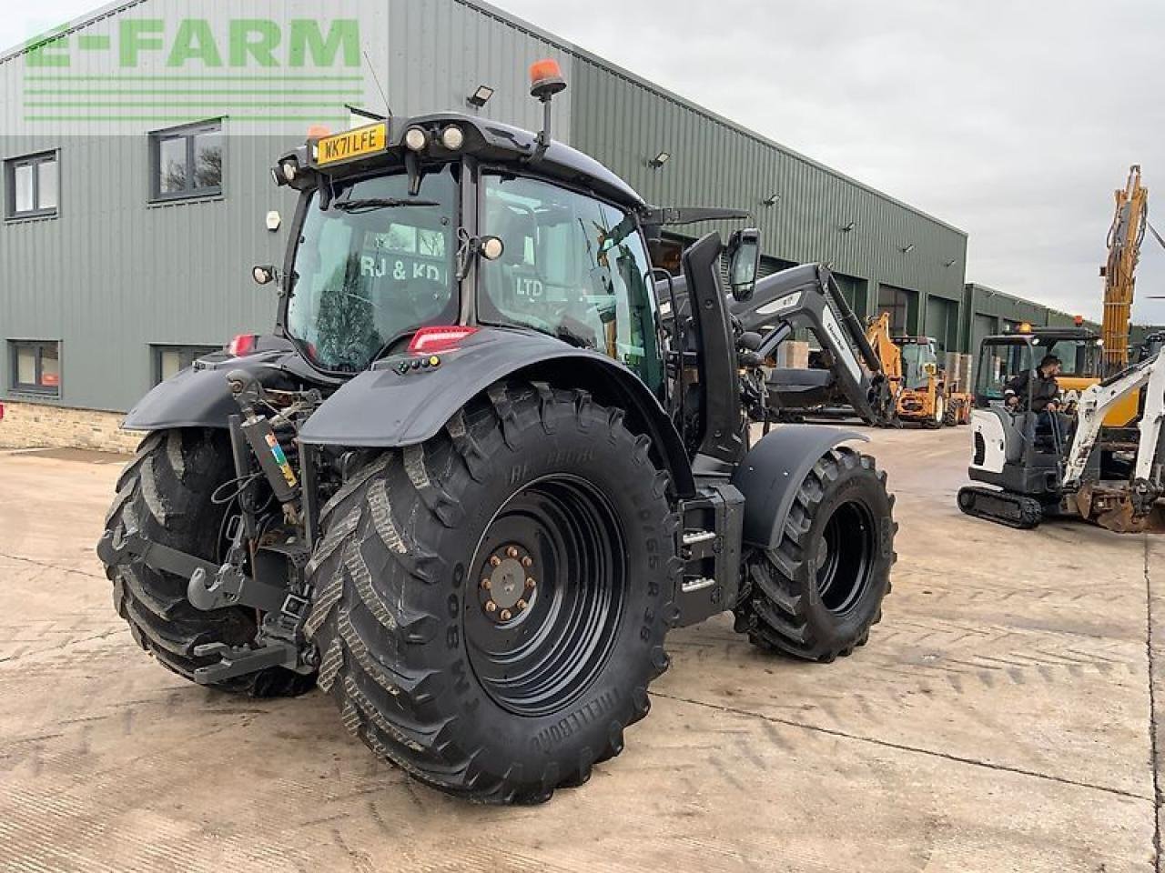 Traktor tip Valtra n175 versu tractor (st25405) Versu, Gebrauchtmaschine in SHAFTESBURY (Poză 10)