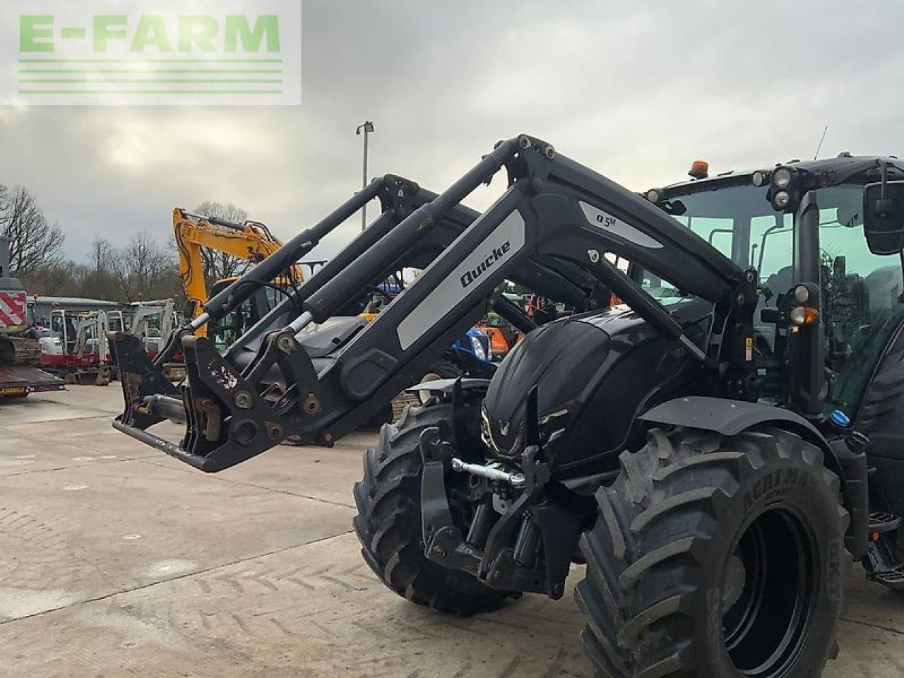 Traktor tip Valtra n175 versu tractor (st25405) Versu, Gebrauchtmaschine in SHAFTESBURY (Poză 13)