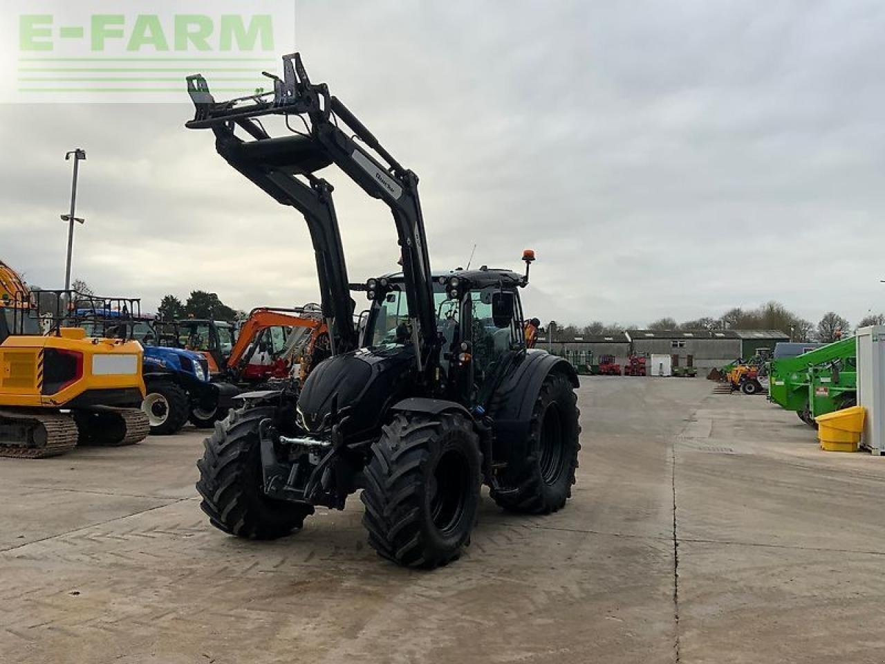 Traktor tip Valtra n175 versu tractor (st25405) Versu, Gebrauchtmaschine in SHAFTESBURY (Poză 16)