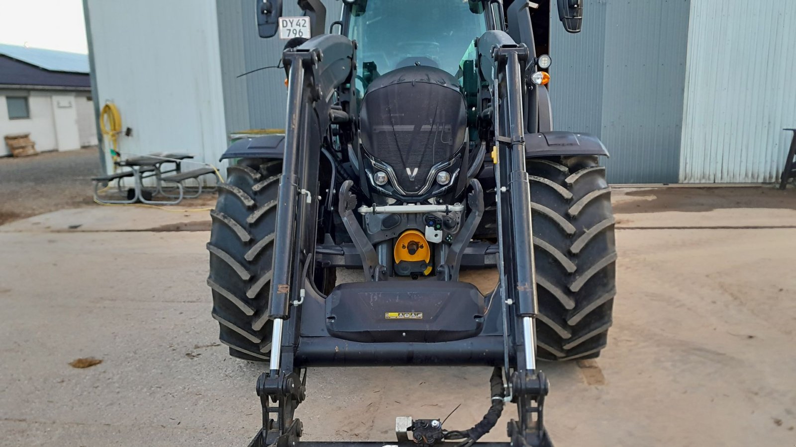 Traktor typu Valtra N175 Versu, Gebrauchtmaschine w Gudbjerg (Zdjęcie 2)