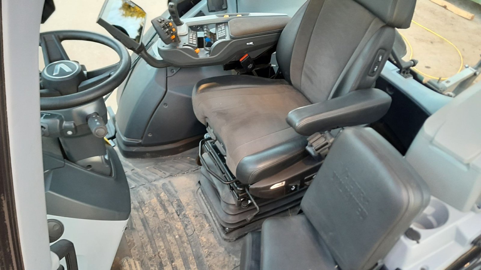 Traktor typu Valtra N175 Versu, Gebrauchtmaschine w Gudbjerg (Zdjęcie 10)