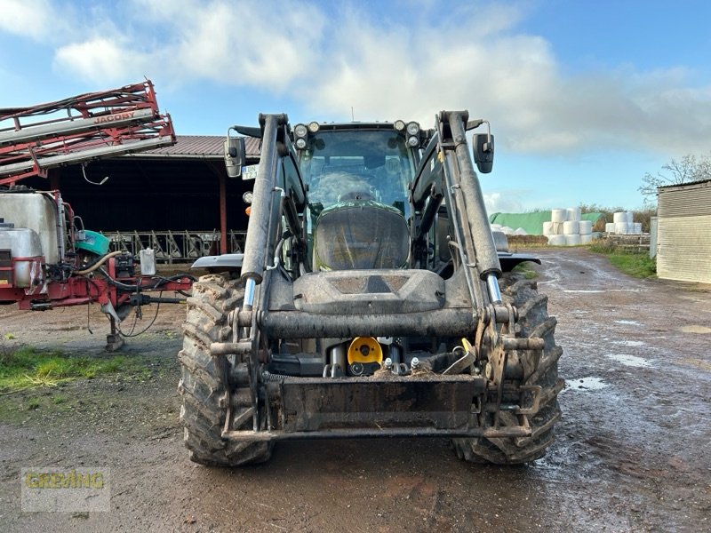 Traktor от тип Valtra N175, Gebrauchtmaschine в Euskirchen (Снимка 3)