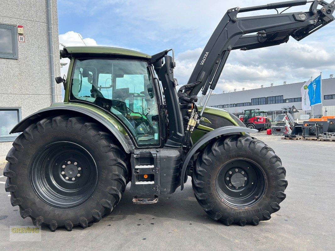 Traktor от тип Valtra N175, Gebrauchtmaschine в Euskirchen (Снимка 9)