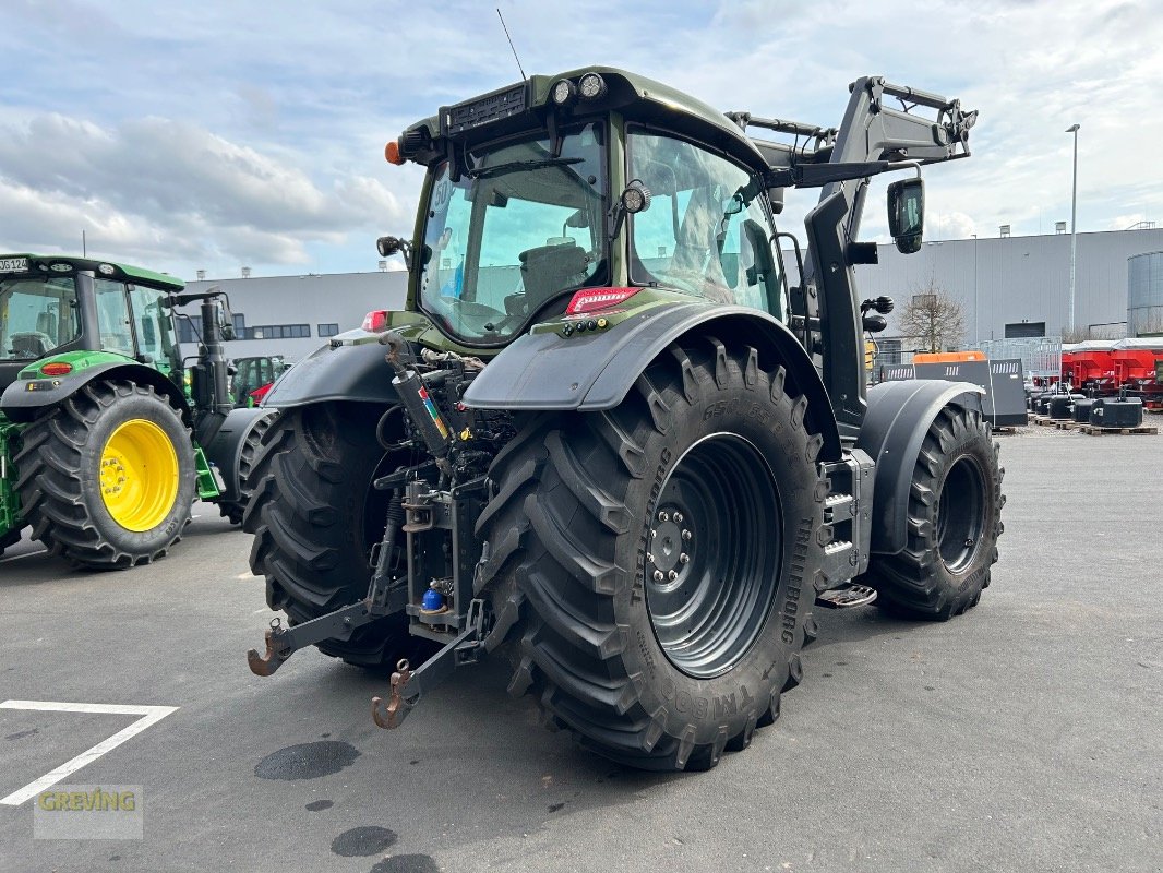 Traktor от тип Valtra N175, Gebrauchtmaschine в Euskirchen (Снимка 12)