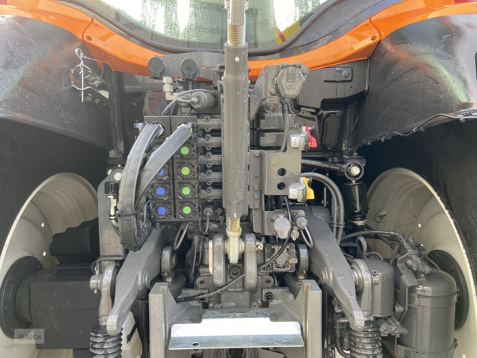 Traktor van het type Valtra N175, Vorführmaschine in Burgkirchen (Foto 8)