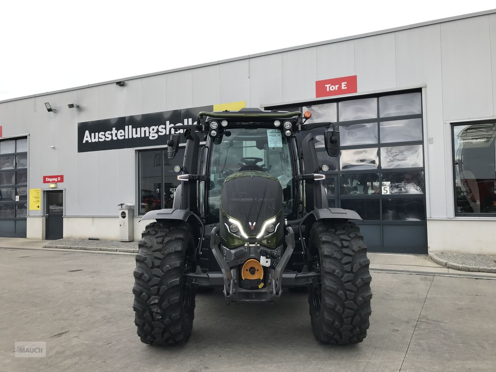 Traktor типа Valtra N175, Neumaschine в Burgkirchen (Фотография 3)