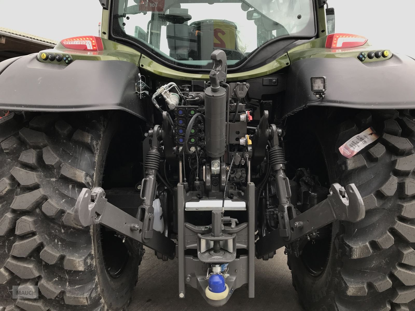 Traktor типа Valtra N175, Neumaschine в Burgkirchen (Фотография 11)