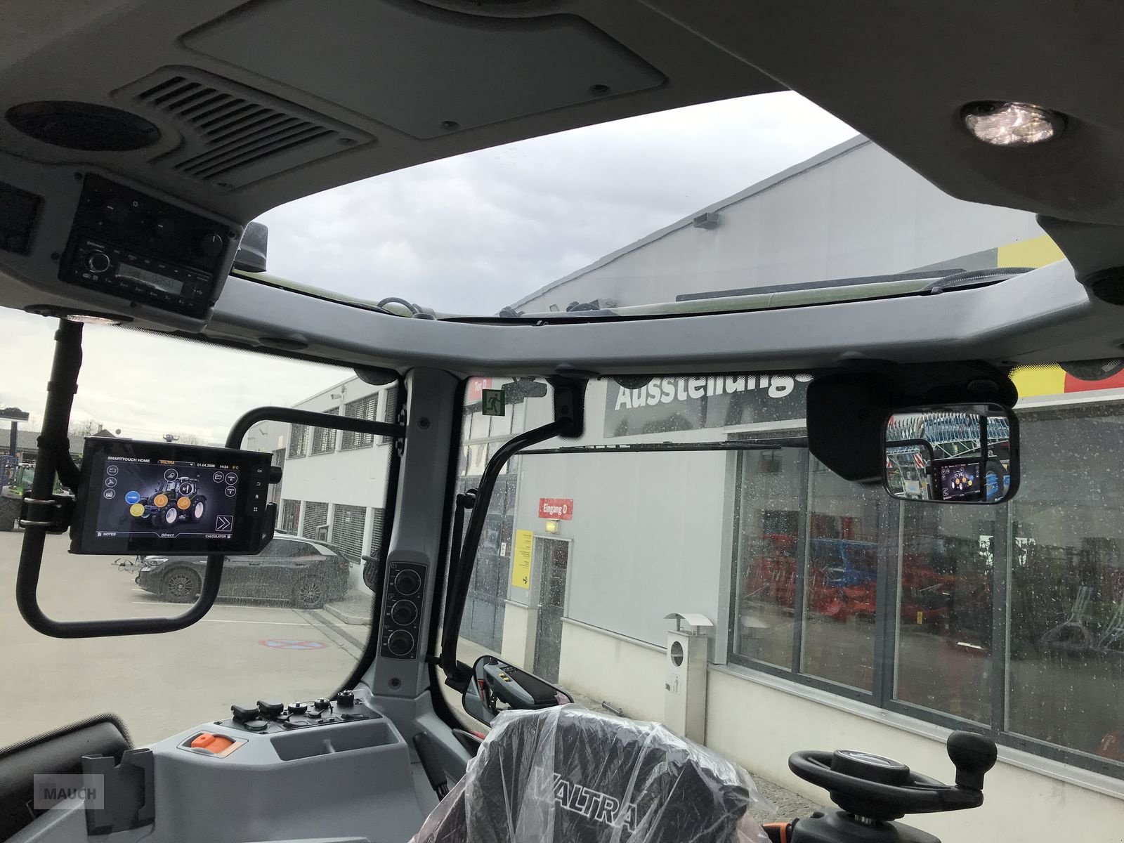 Traktor типа Valtra N175, Neumaschine в Burgkirchen (Фотография 13)