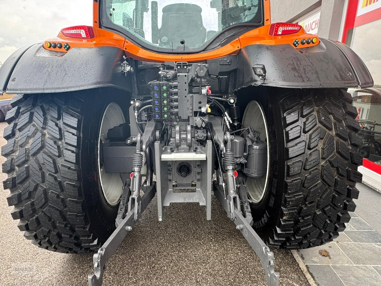 Traktor типа Valtra N175, Vorführmaschine в Burgkirchen (Фотография 4)