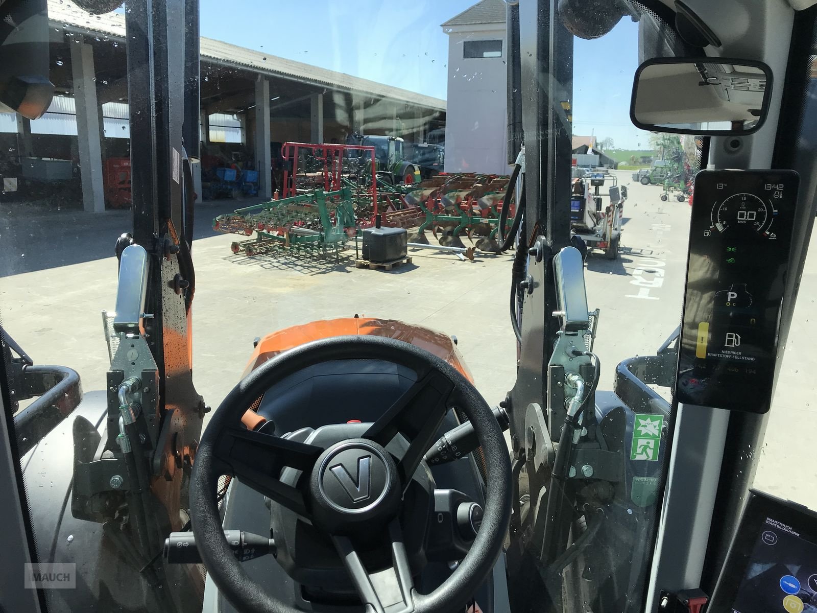 Traktor typu Valtra N175, Vorführmaschine v Burgkirchen (Obrázek 15)