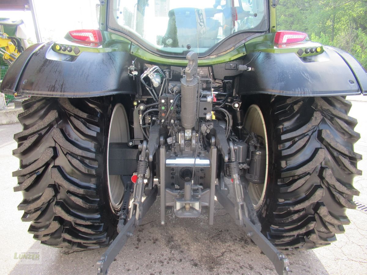 Traktor des Typs Valtra N175, Neumaschine in Kaumberg (Bild 4)