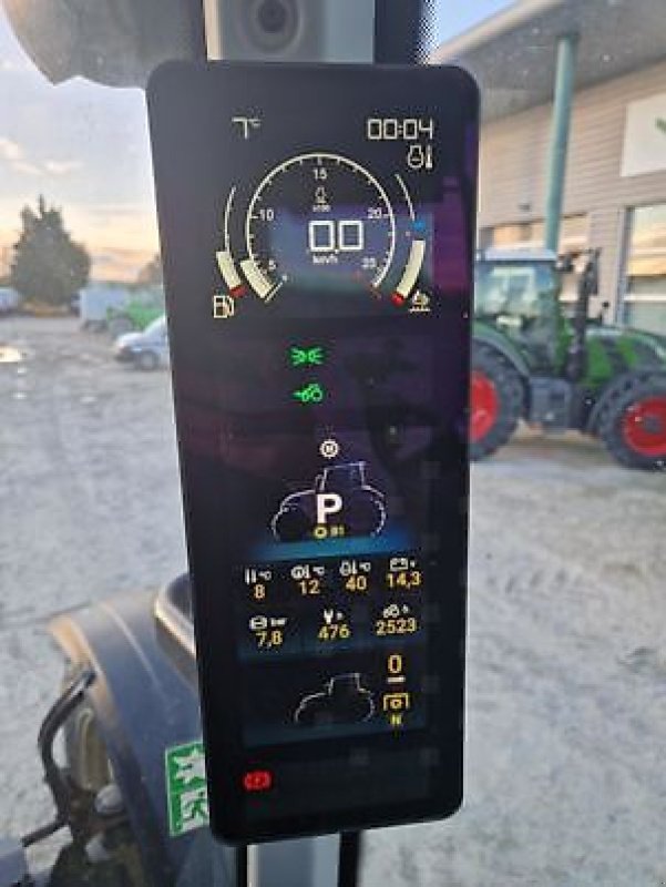 Traktor of the type Valtra N175A Poste inversé, Gebrauchtmaschine in Monferran-Savès (Picture 9)