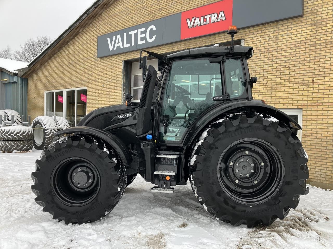 Traktor типа Valtra N175D 2B1, Gebrauchtmaschine в Egtved (Фотография 8)