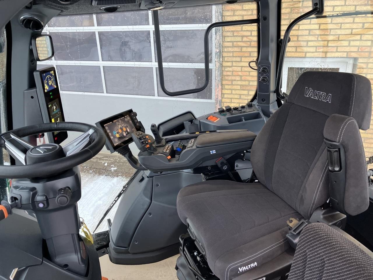 Traktor типа Valtra N175D 2B1, Gebrauchtmaschine в Egtved (Фотография 14)