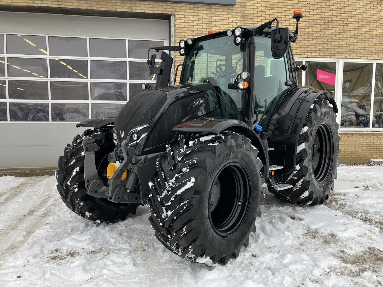 Traktor типа Valtra N175D 2B1, Gebrauchtmaschine в Egtved (Фотография 1)