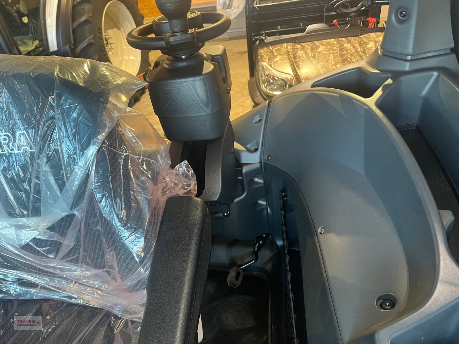 Traktor от тип Valtra N175D nit Rüfa, Neumaschine в Mainburg/Wambach (Снимка 10)