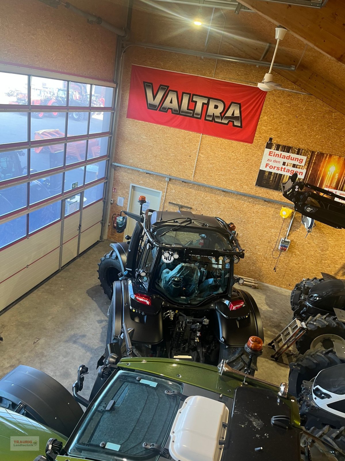 Traktor от тип Valtra N175D nit Rüfa, Neumaschine в Mainburg/Wambach (Снимка 13)