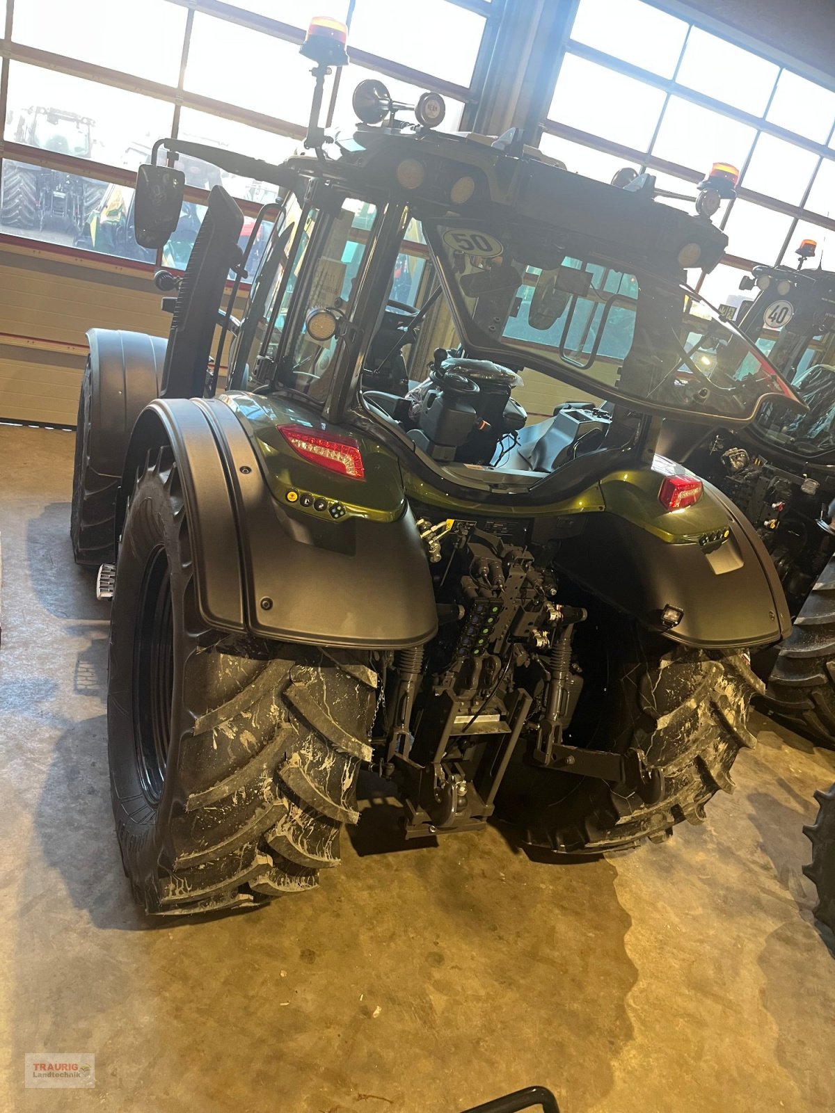 Traktor от тип Valtra N175D nit Rüfa, Neumaschine в Mainburg/Wambach (Снимка 15)